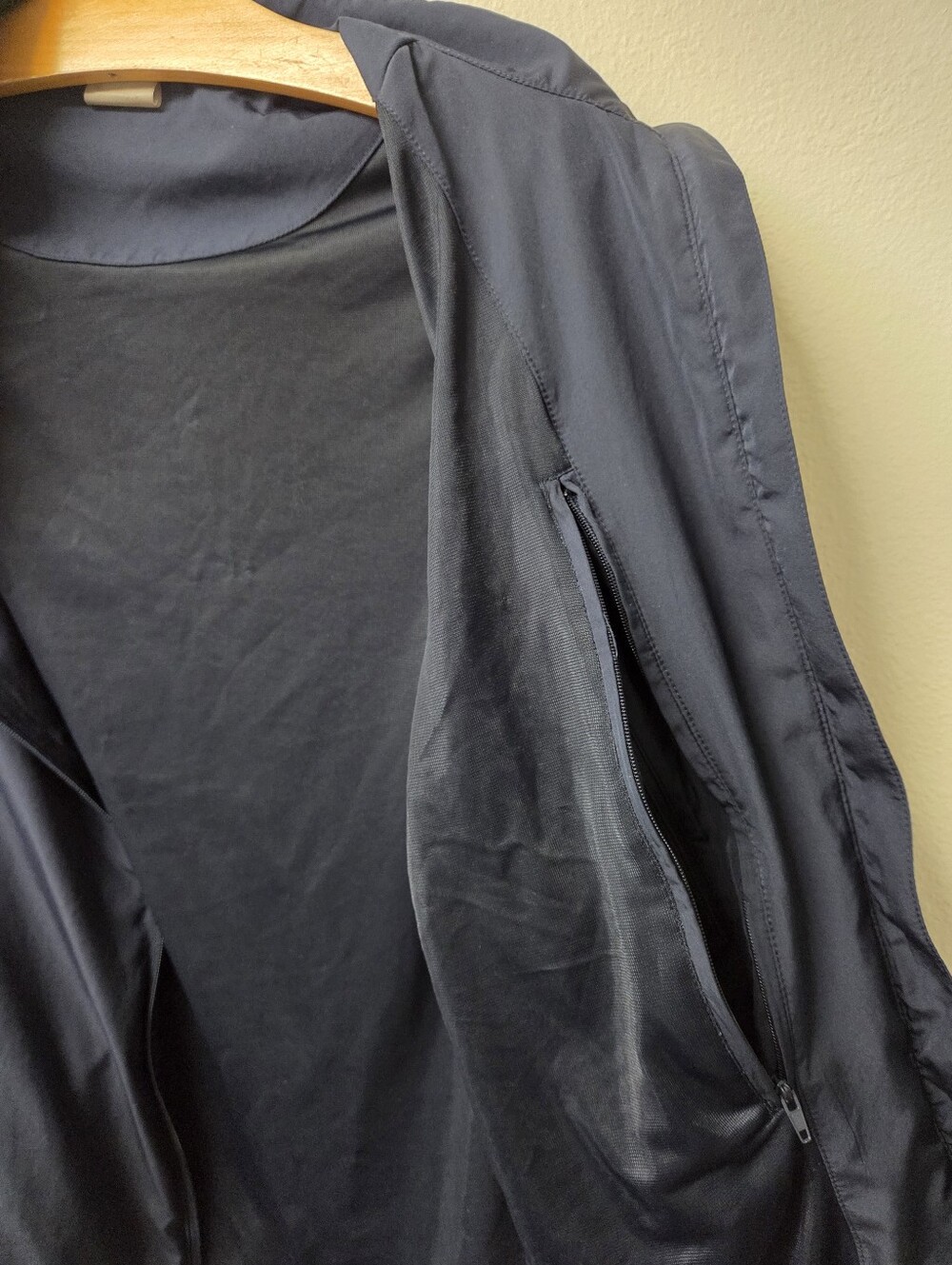 Jacket - Picture 8 of 11